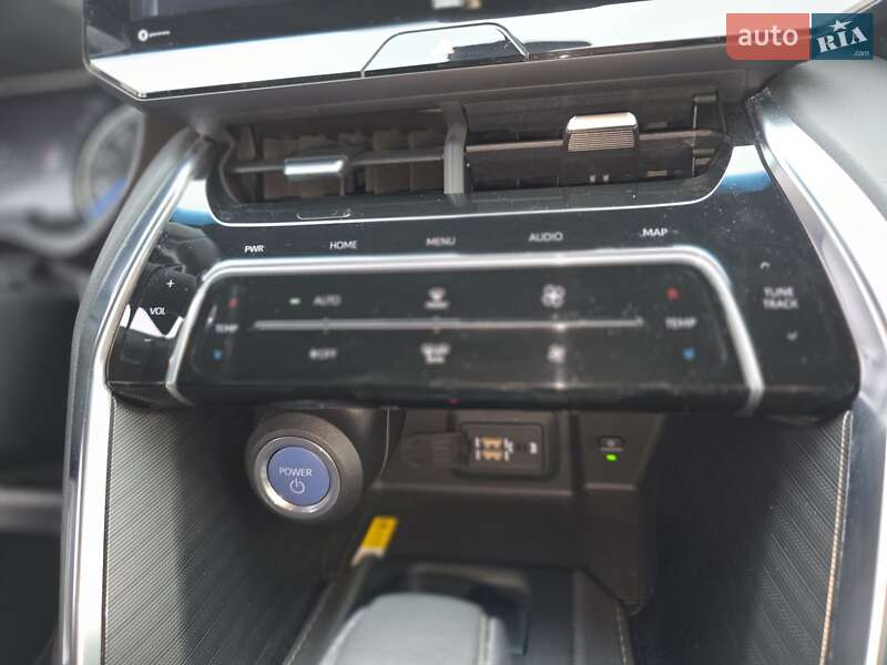 Внедорожник / Кроссовер Toyota Venza 2021 в Одессе