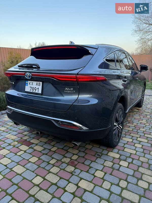 Позашляховик / Кросовер Toyota Venza 2022 в Харкові