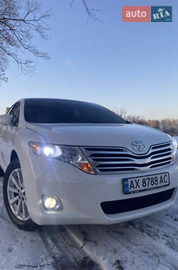 Внедорожник / Кроссовер Toyota Venza 2011 в Краснограде