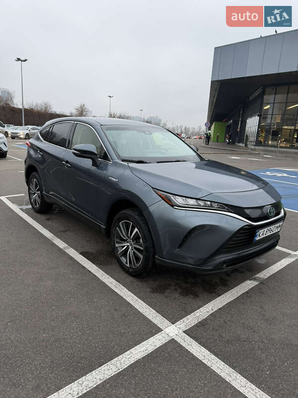 Позашляховик / Кросовер Toyota Venza 2021 в Києві
