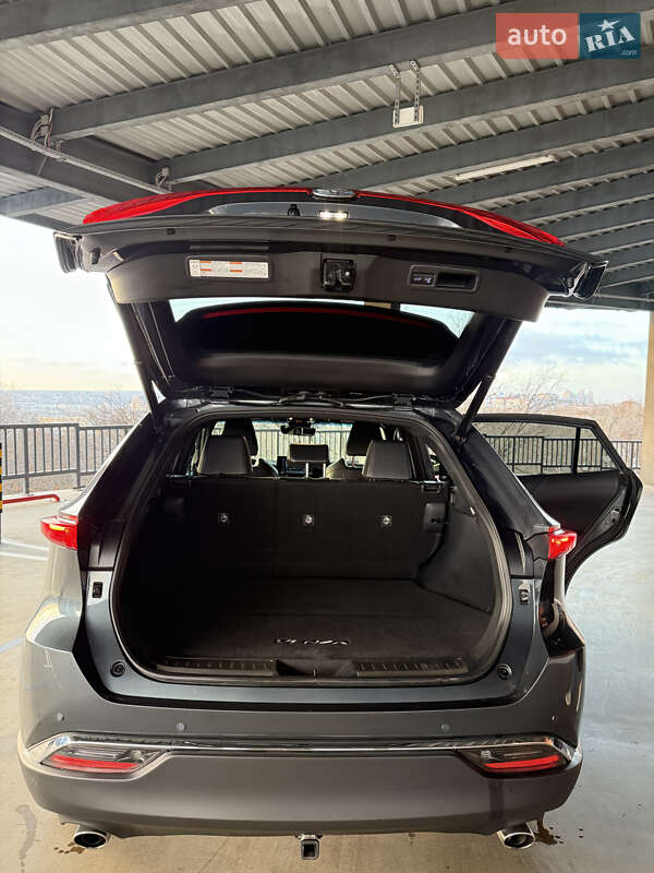 Внедорожник / Кроссовер Toyota Venza 2020 в Харькове