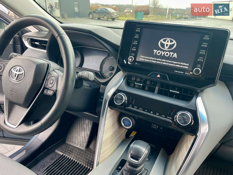 Позашляховик / Кросовер Toyota Venza 2021 в Тульчині