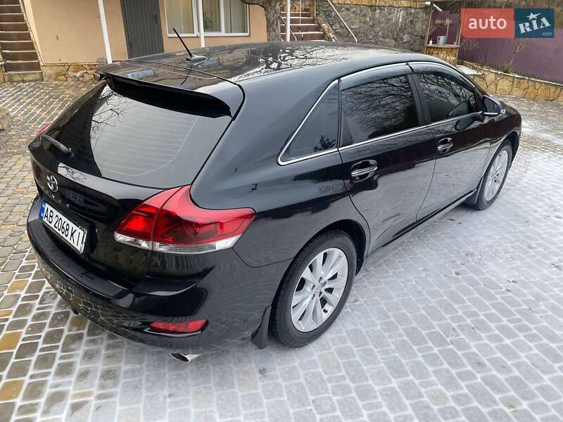Позашляховик / Кросовер Toyota Venza 2013 в Вінниці