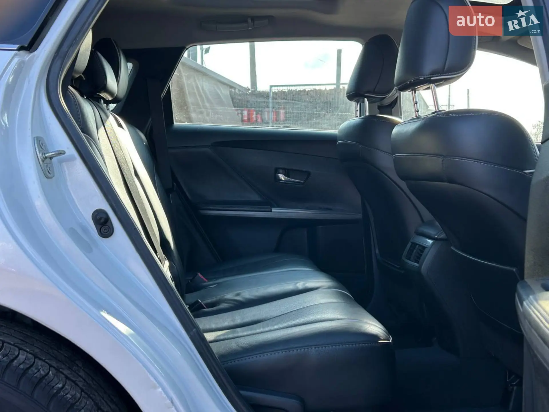 2013 Toyota Venza - мініатюра 32