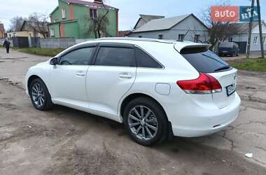 Позашляховик / Кросовер Toyota Venza 2010 в Чернігові