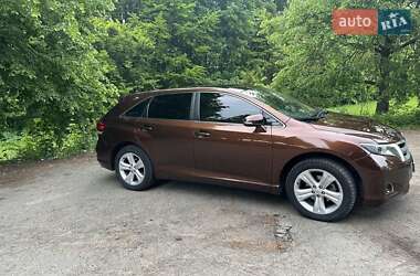 Внедорожник / Кроссовер Toyota Venza 2013 в Хмельницком