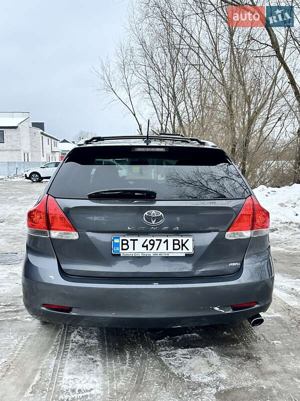 Внедорожник / Кроссовер Toyota Venza 2010 в Киеве