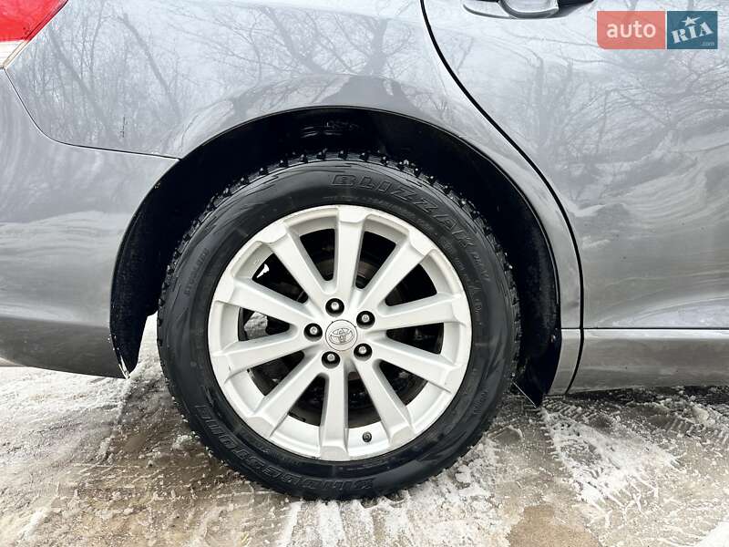 Внедорожник / Кроссовер Toyota Venza 2010 в Киеве