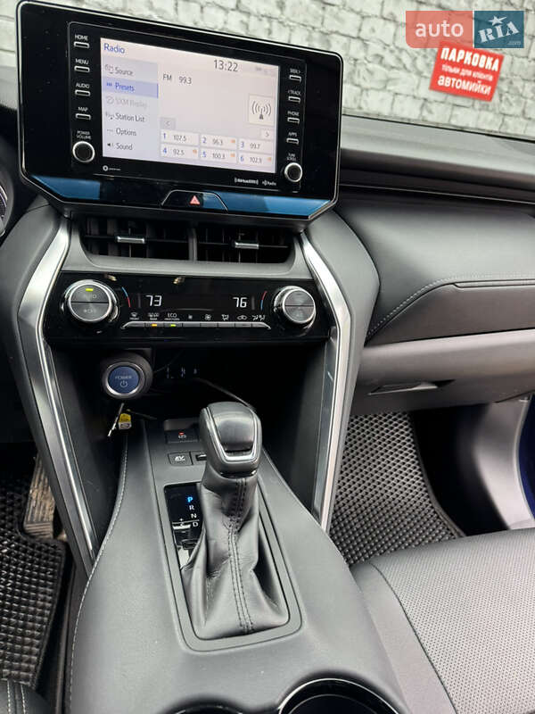 Внедорожник / Кроссовер Toyota Venza 2020 в Каневе