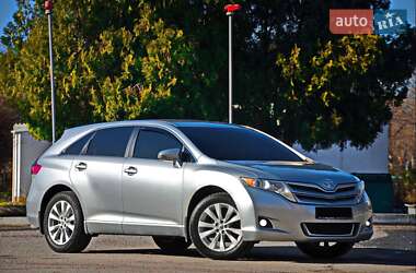 Позашляховик / Кросовер Toyota Venza 2015 в Дніпрі