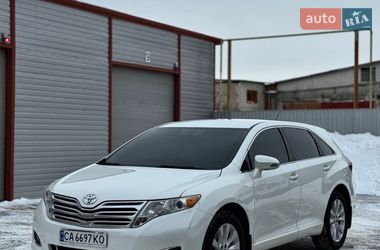 Позашляховик / Кросовер Toyota Venza 2013 в Львові