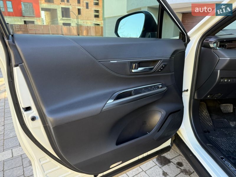 Внедорожник / Кроссовер Toyota Venza 2021 в Ивано-Франковске