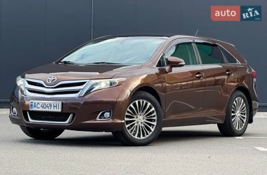 Позашляховик / Кросовер Toyota Venza 2013 в Києві
