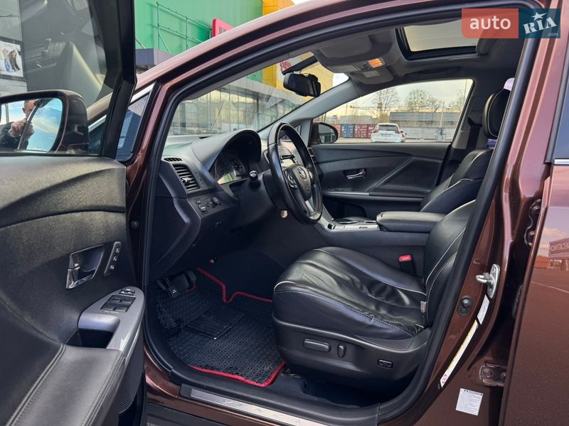 Внедорожник / Кроссовер Toyota Venza 2013 в Киеве фото 14 Внедорожник / Кроссовер Toyota Venza 2013 в Киеве