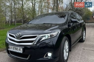 Позашляховик / Кросовер Toyota Venza 2014 в Краснограді