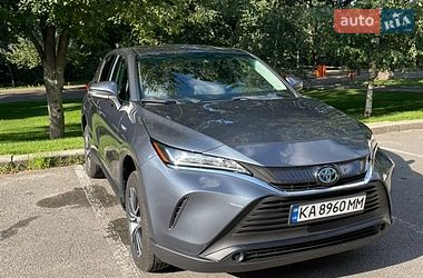 Внедорожник / Кроссовер Toyota Venza 2021 в Киеве