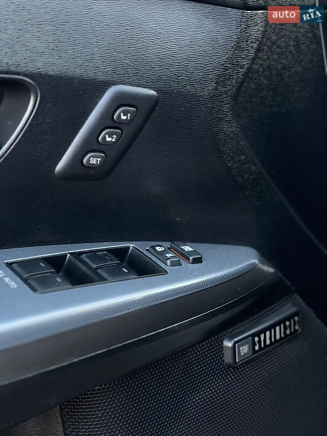 2016 Toyota Venza - мініатюра 31