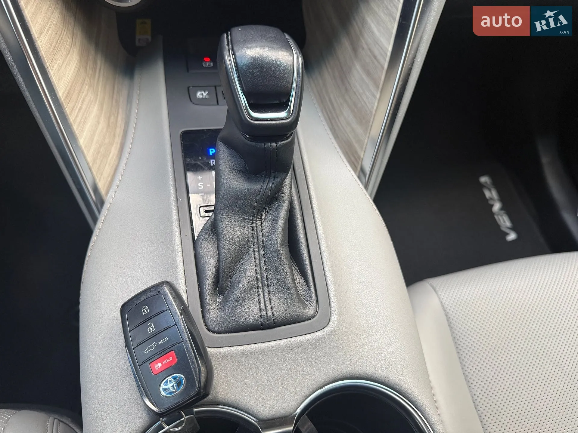 2020 Toyota Venza - мініатюра 31