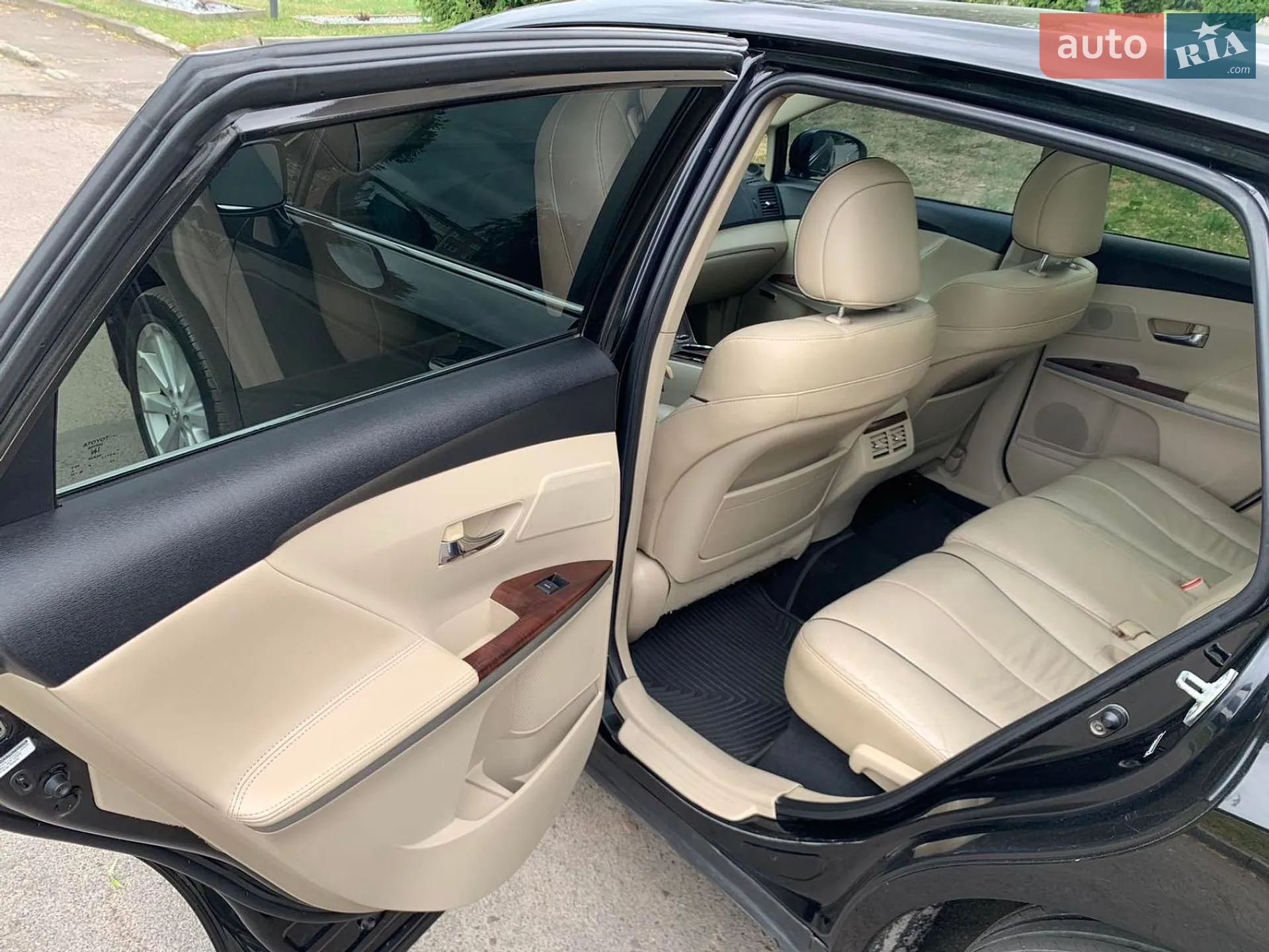 2010 Toyota Venza - мініатюра 14