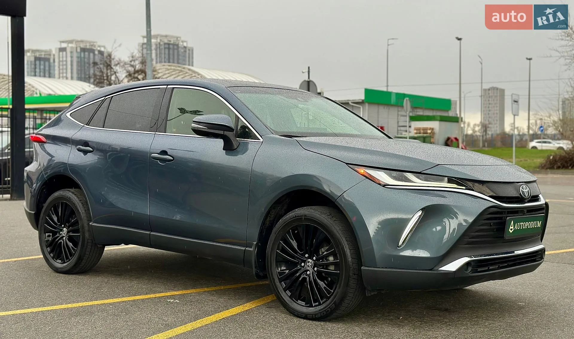 2022 Toyota Venza - мініатюра 2
