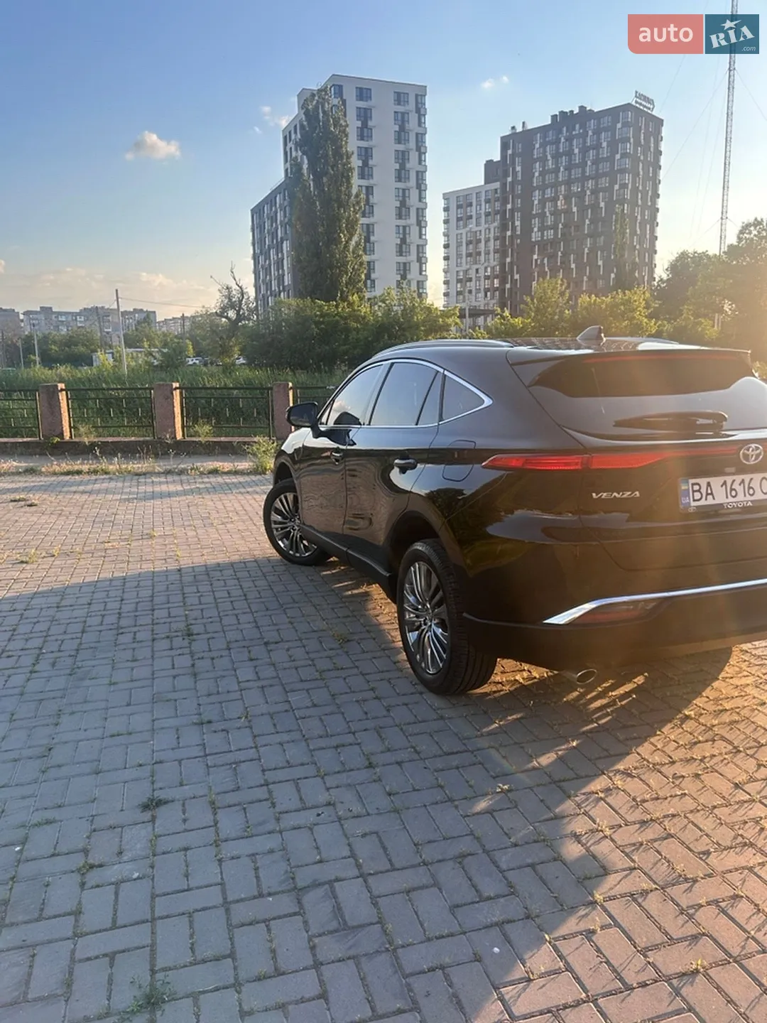2023 Toyota Venza - мініатюра 10
