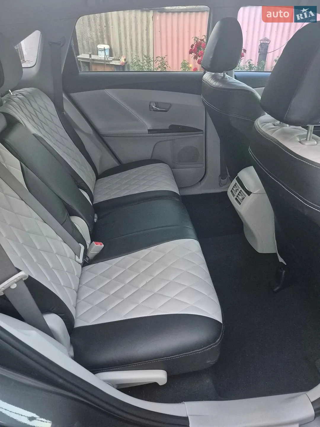 2011 Toyota Venza - мініатюра 18