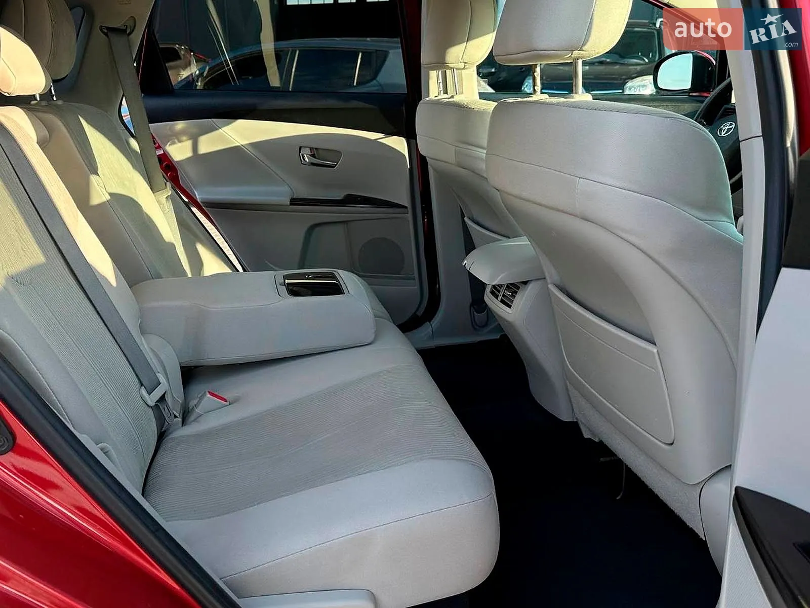 2011 Toyota Venza - мініатюра 30