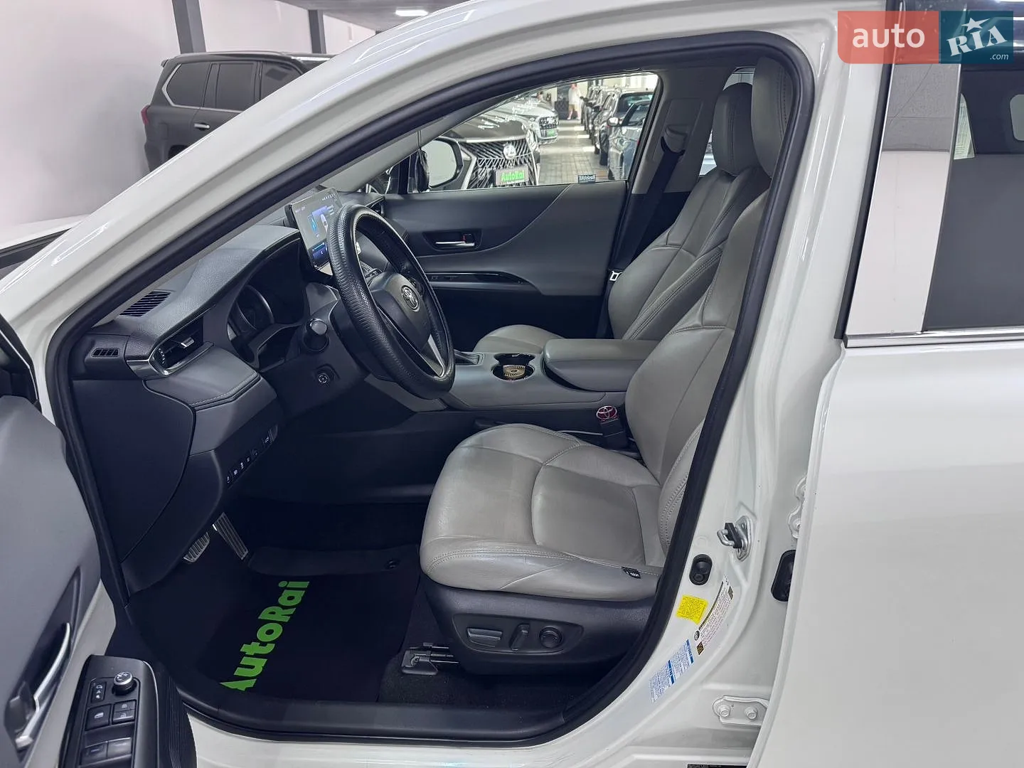2020 Toyota Venza - мініатюра 13