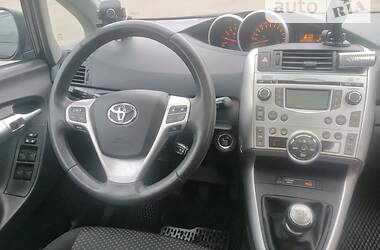 Мінівен Toyota Verso 2010 в Ковелі