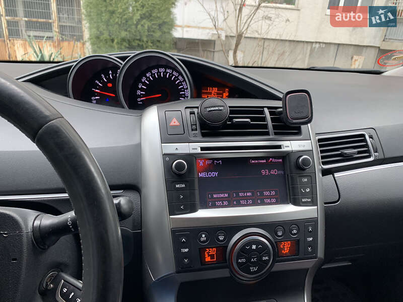 Минивэн Toyota Verso 2013 в Одессе