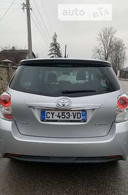 Мінівен Toyota Verso 2013 в Коломиї