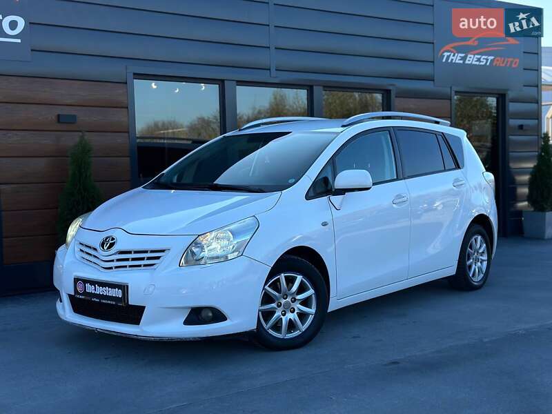 Toyota Verso 2010