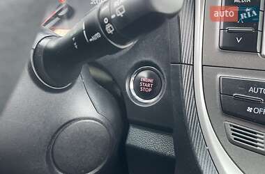 Минивэн Toyota Verso 2011 в 