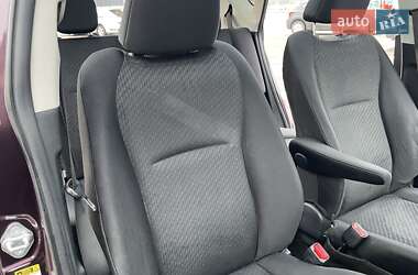 Минивэн Toyota Verso 2011 в 