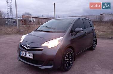 Мінівен Toyota Verso 2011 в Бердичеві