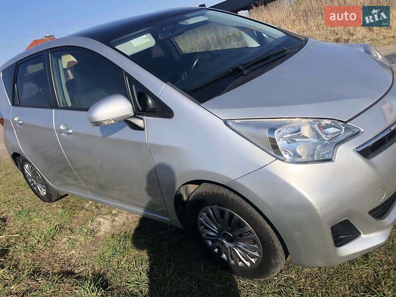 Минивэн Toyota Verso 2011 в Луцке