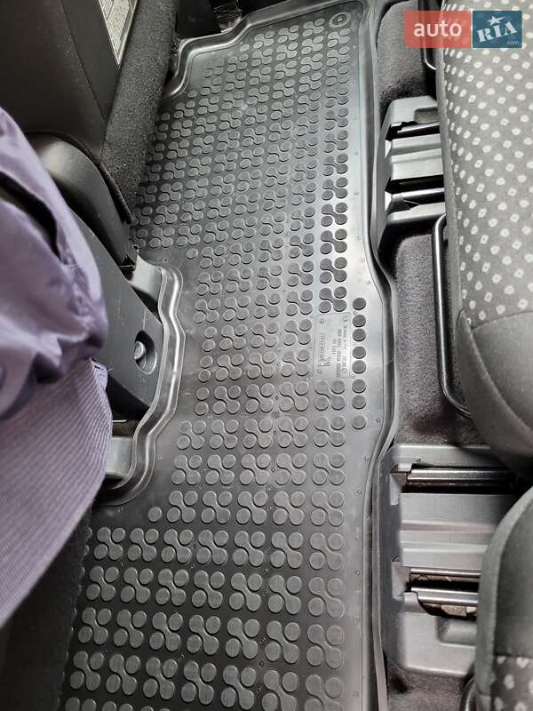 Минивэн Toyota Verso 2009 в Черноморске