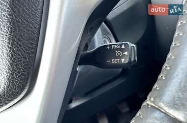 Минивэн Toyota Verso 2012 в 