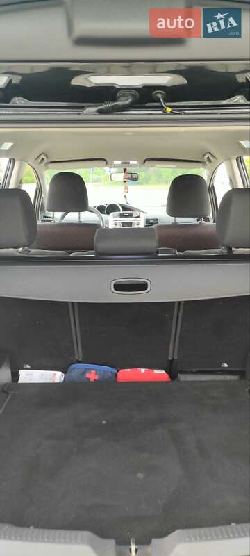 Минивэн Toyota Verso 2012 в Деражне