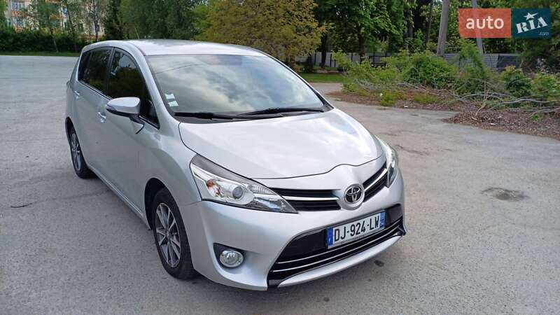 Toyota Verso 2014