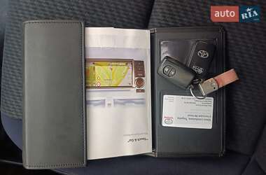 Минивэн Toyota Verso 2012 в 