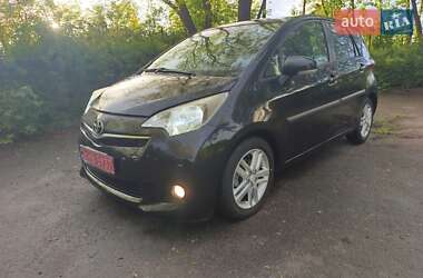 Минивэн Toyota Verso 2012 в 