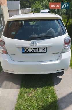 Мінівен Toyota Verso 2012 в Львові