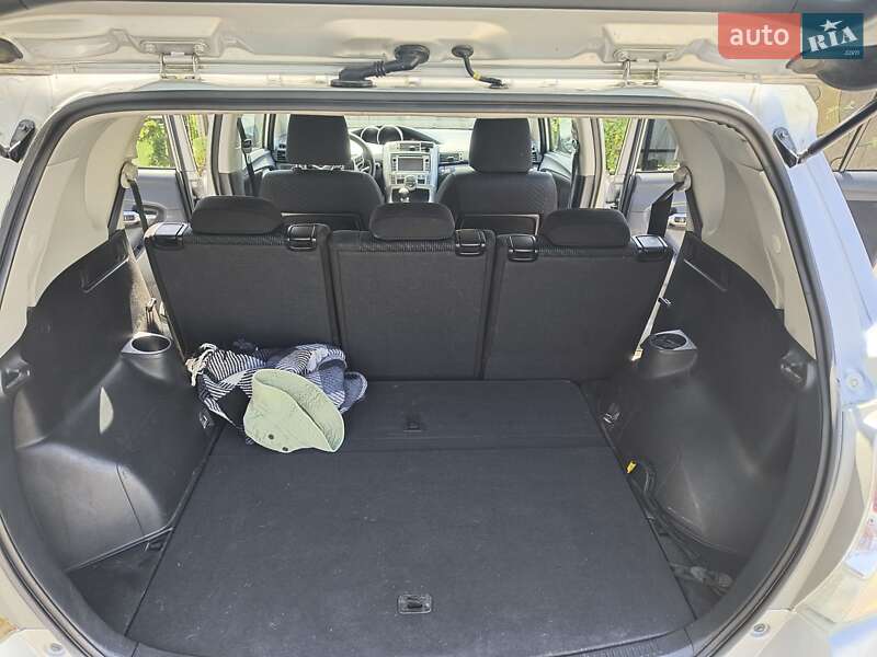 Мінівен Toyota Verso 2012 в Турці фото 9 Мінівен Toyota Verso 2012 в Турці