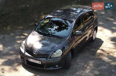 Мінівен Toyota Verso 2009 в Полтаві