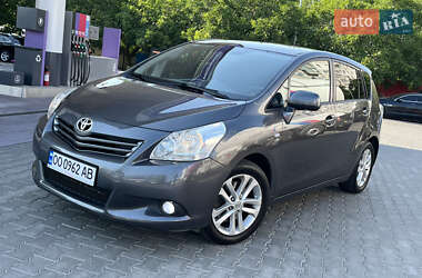 Мінівен Toyota Verso 2012 в Одесі
