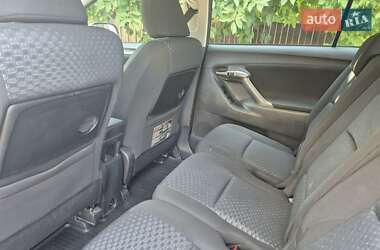 Минивэн Toyota Verso 2010 в 