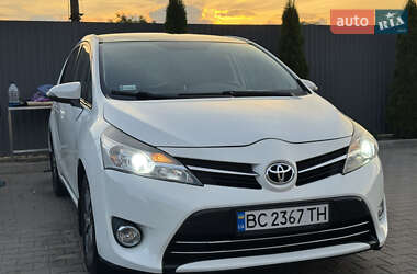 Мінівен Toyota Verso 2014 в Шептицькому