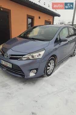 Мінівен Toyota Verso 2013 в Старокостянтинові