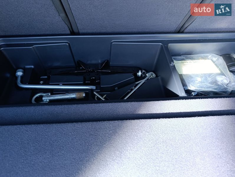 Минивэн Toyota Verso 2011 в Звягеле